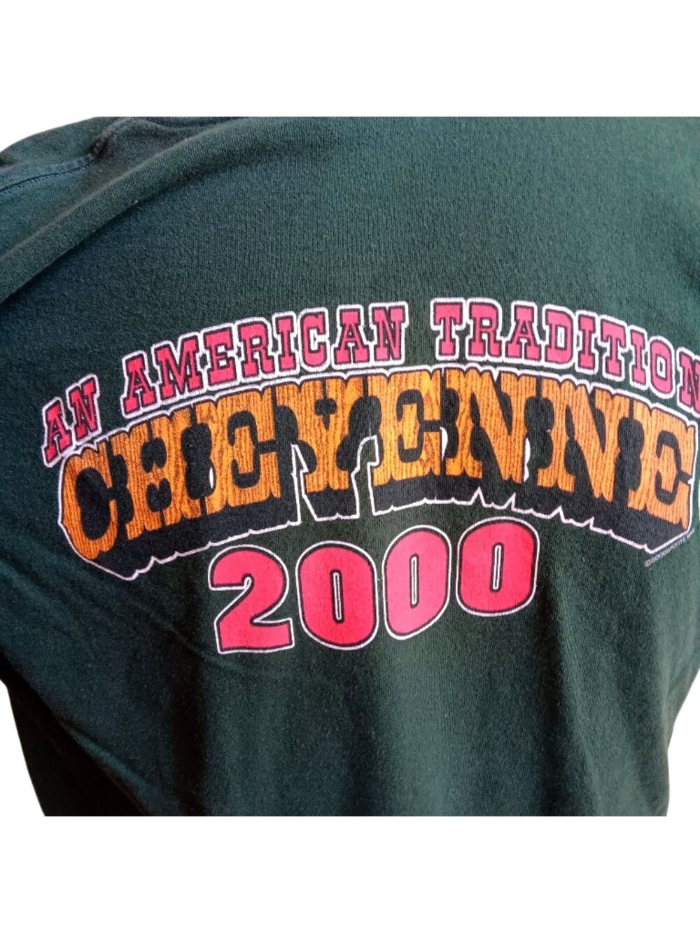 XL Vintage T-shirt Mens XL Cheyenne Frontier Days 2000 Y2K Forest Green USA